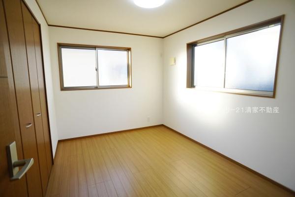 北名古屋市薬師寺屋敷の中古一戸建て