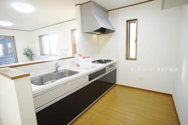 北名古屋市薬師寺屋敷の中古一戸建