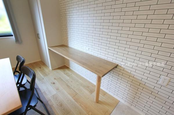 春日井市知多町２丁目の新築一戸建