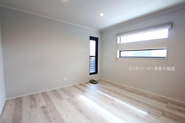 春日井市知多町２丁目の新築一戸建