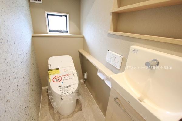 春日井市知多町２丁目の新築一戸建