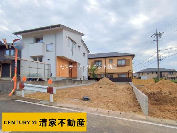 小牧市久保の新築一戸建