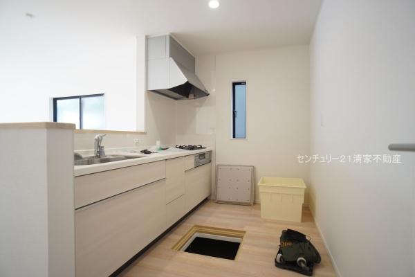 北名古屋市中之郷諏訪の新築一戸建