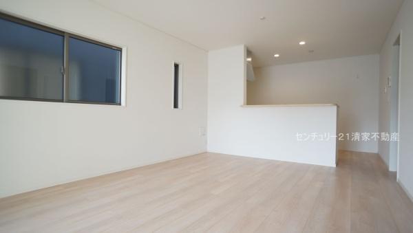 北名古屋市中之郷諏訪の新築一戸建