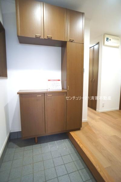 小牧市大字久保一色の中古一戸建て