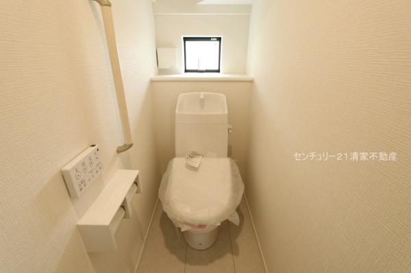 春日井市八事町１丁目の新築一戸建
