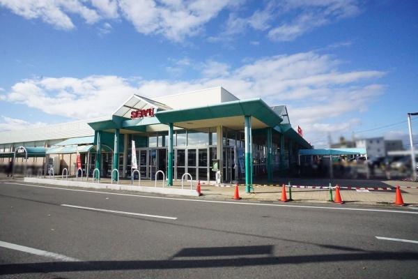 グローリアス小牧第３(西友味岡店)