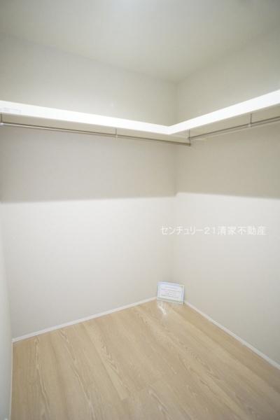 小牧市小牧１丁目の新築一戸建
