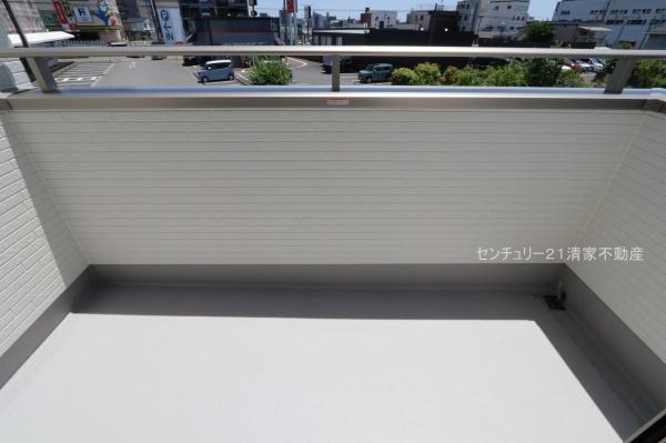 春日井市六軒屋町字中山の新築一戸建