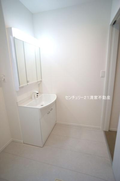 北名古屋市熊之庄牛流の新築一戸建