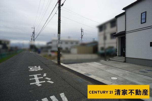 北名古屋市熊之庄牛流の新築一戸建