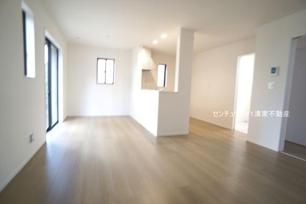 北名古屋市熊之庄牛流の新築一戸建