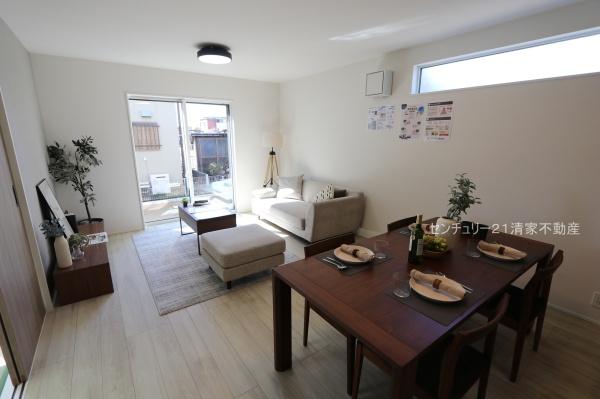 春日井市桃山町２丁目の新築一戸建