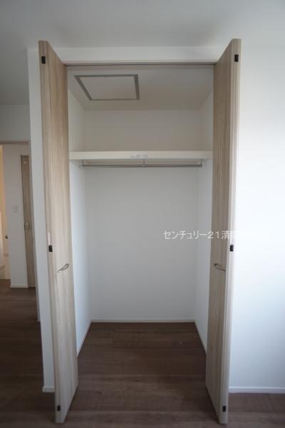 小牧市藤島１丁目の新築一戸建