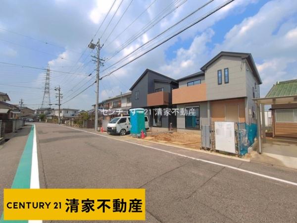 小牧市藤島１丁目の新築一戸建