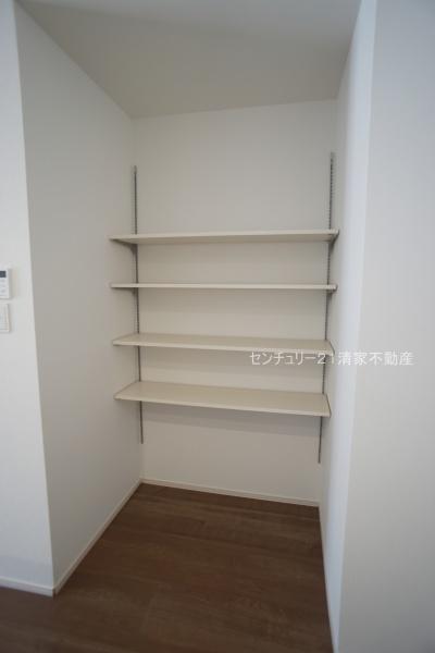 小牧市藤島１丁目の新築一戸建