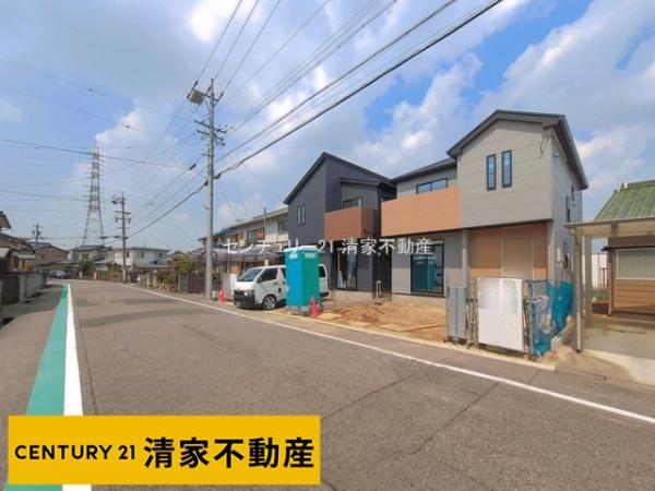 小牧市藤島１丁目の新築一戸建