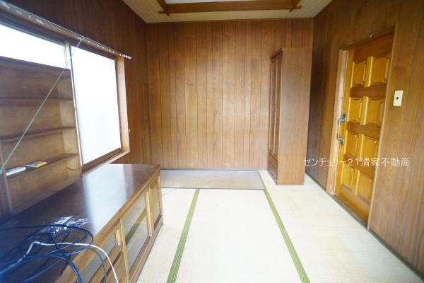 春日井市東野町西３丁目の中古一戸建て