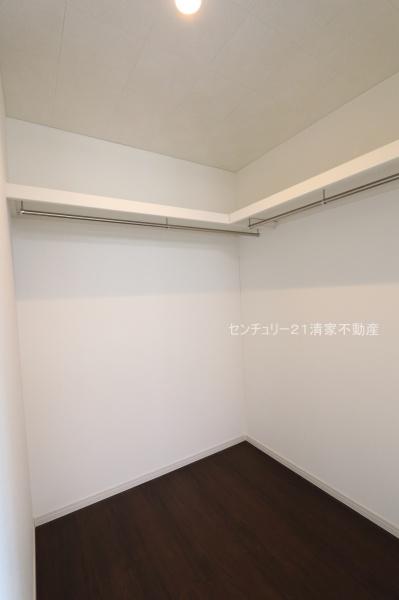 春日井市南花長町の中古一戸建て