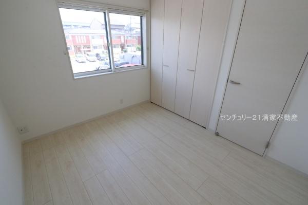 春日井市南花長町の中古一戸建て