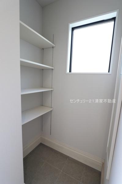 春日井市弥生町１丁目の新築一戸建