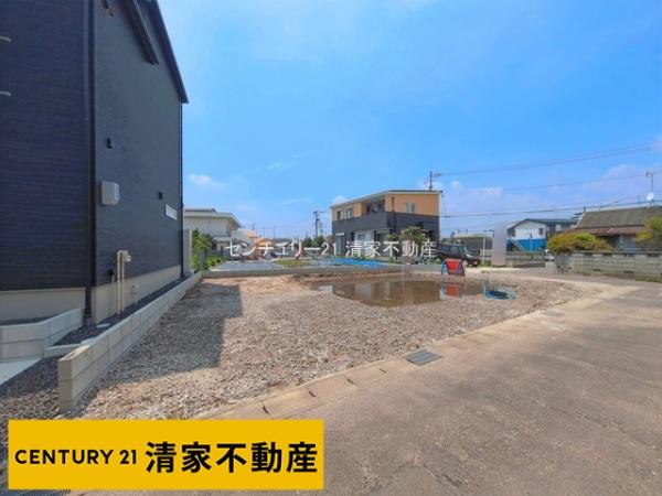 小牧市藤島町居屋敷の新築一戸建
