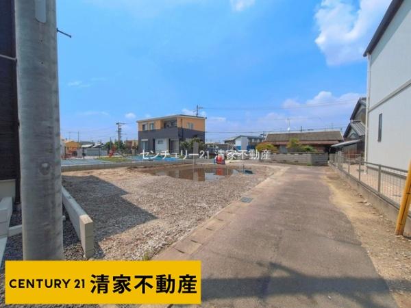 小牧市藤島町居屋敷の新築一戸建
