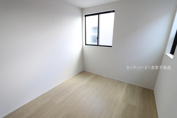 春日井市前並町２丁目の新築一戸建