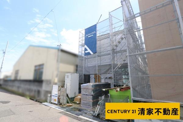 春日井市前並町２丁目の新築一戸建