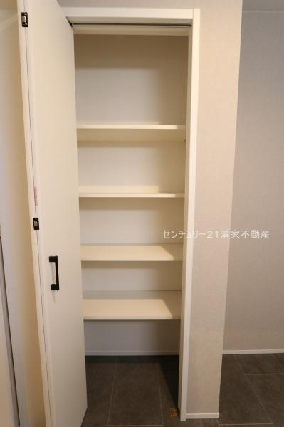 春日井市前並町２丁目の新築一戸建