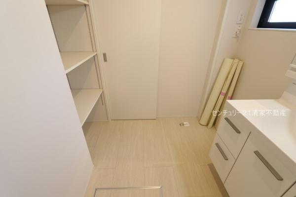 春日井市前並町２丁目の新築一戸建