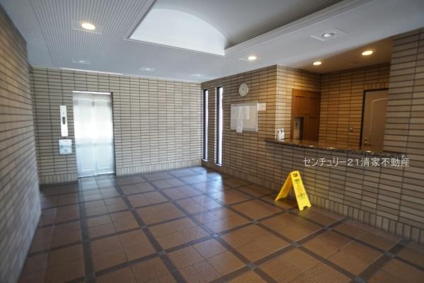 ロイヤルシャトー勝川