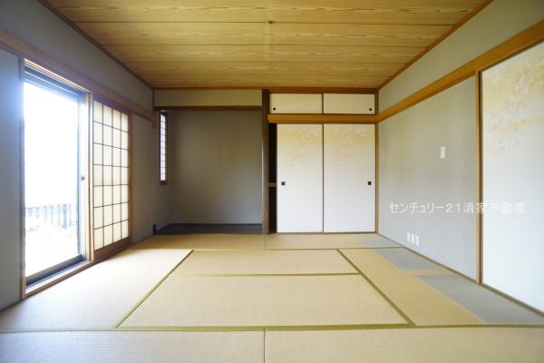小牧市光ケ丘１丁目の中古一戸建て