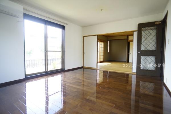 小牧市光ケ丘１丁目の中古一戸建て