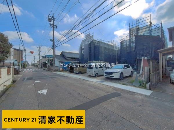 北名古屋市高田寺東の川の新築一戸建