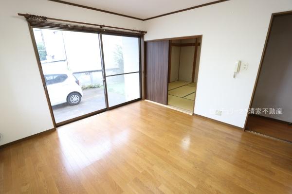 春日井市六軒屋町西１丁目の中古一戸建