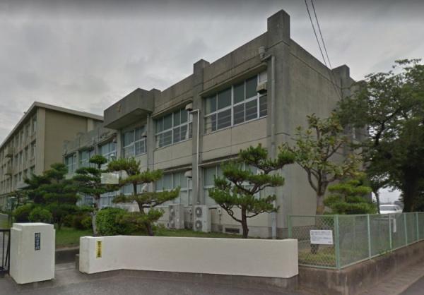 岐阜市南鶉3丁目の土地(境川中学校)