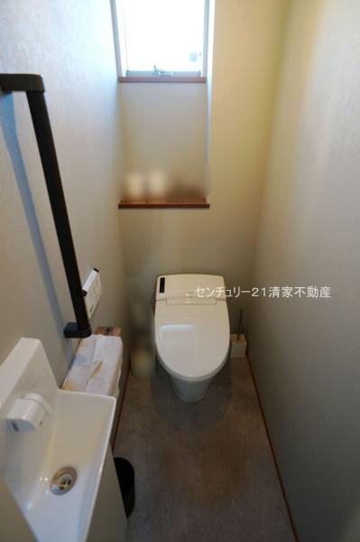 瀬戸市塩草が丘１丁目の中古一戸建て