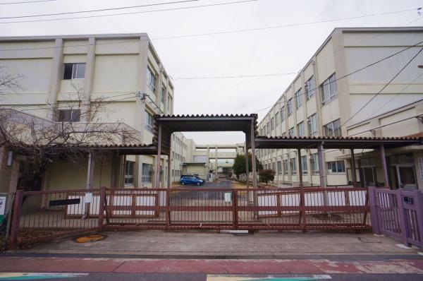緑ケ丘コーポラス南棟(小幡小学校)