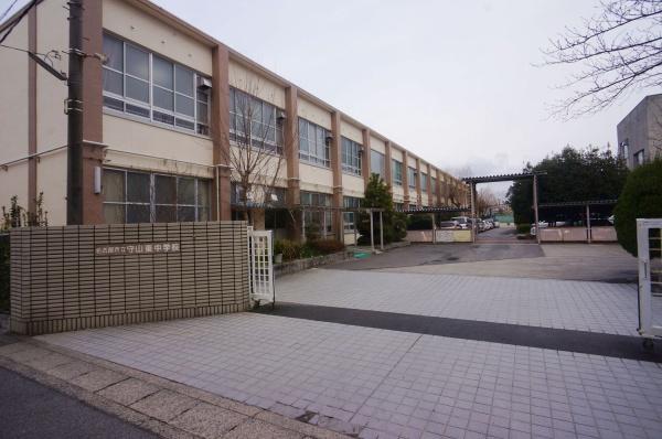 緑ケ丘コーポラス南棟(守山東中学校)