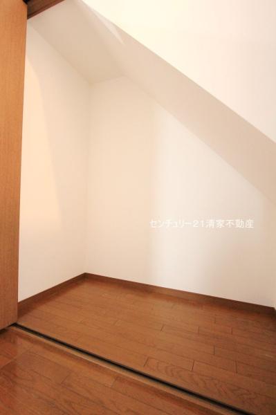 瀬戸市山の田町の中古一戸建て(収納)