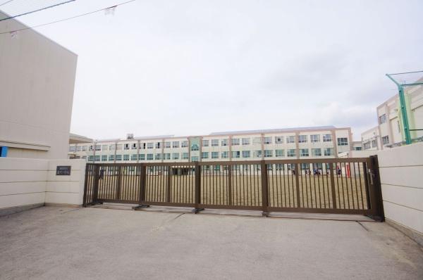 宝マンション小幡苗代(苗代小学校)