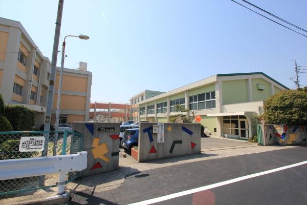 尾張旭市南本地ケ原町2丁目の土地(本地原小学校)