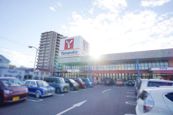 新瀬戸パーク・ホームズ(ヤマナカ共栄店)