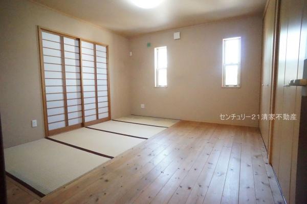 春日井市西山町の中古一戸建て