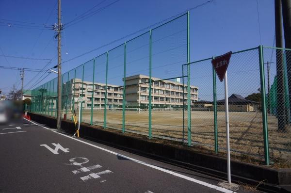 尾張旭市庄南町２丁目の土地(西中学校)