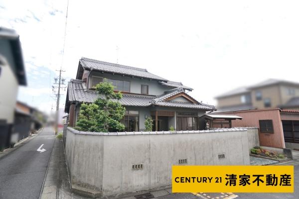羽島市竹鼻町の中古一戸建て(前面道路含む現地写真)