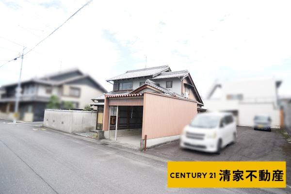 羽島市竹鼻町の中古一戸建て(前面道路含む現地写真)