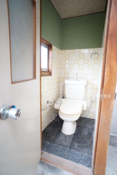 瀬戸市窯元町の中古一戸建て