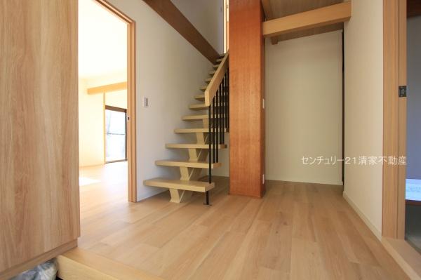 尾張旭市北山町六反田の中古一戸建て